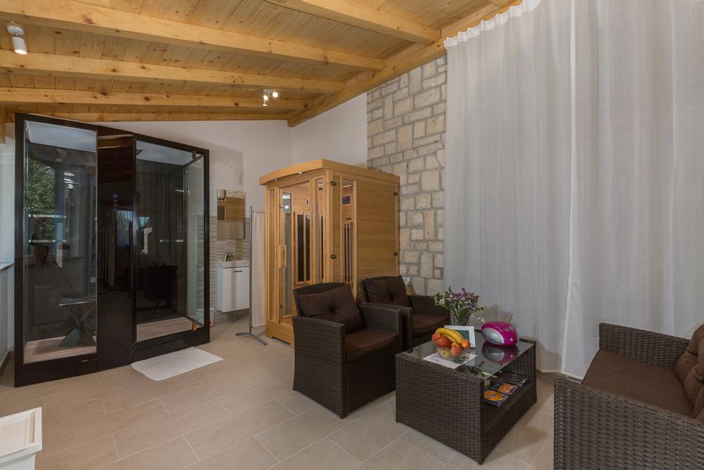 Villa Tina פורץ מראה חיצוני תמונה
